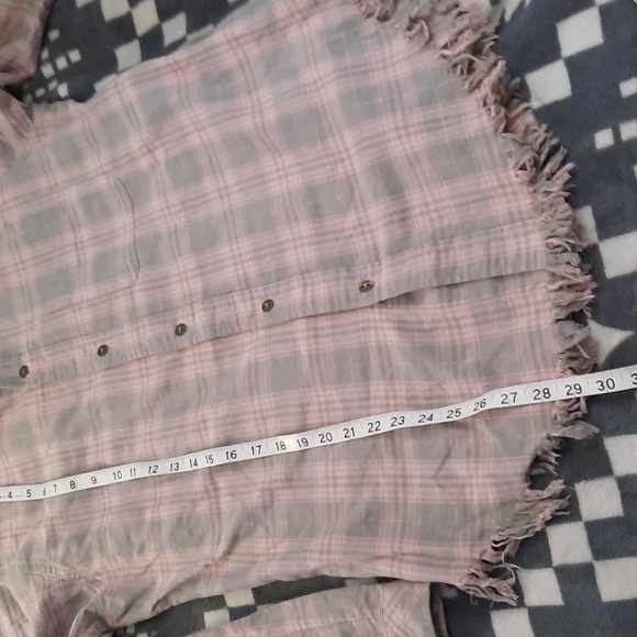 Current/Elliot NWT Prep School Fray Hem Pink Tinsel Plaid Button Up Shirt Size 2 - Picture 5 of 11